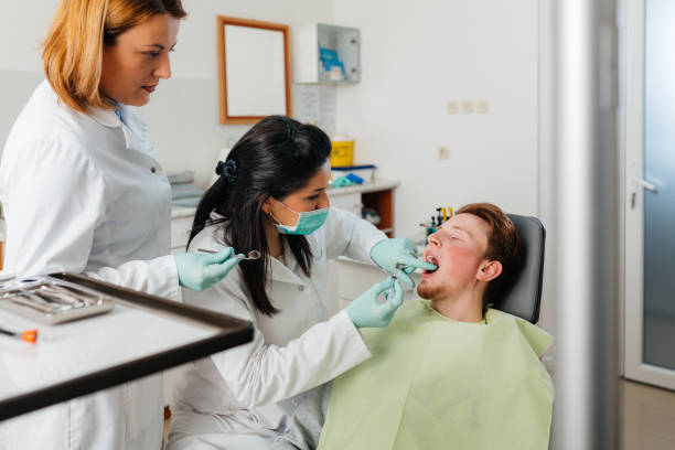 Best Tooth Infection Emergency Dentist  in Holloman Af, NM